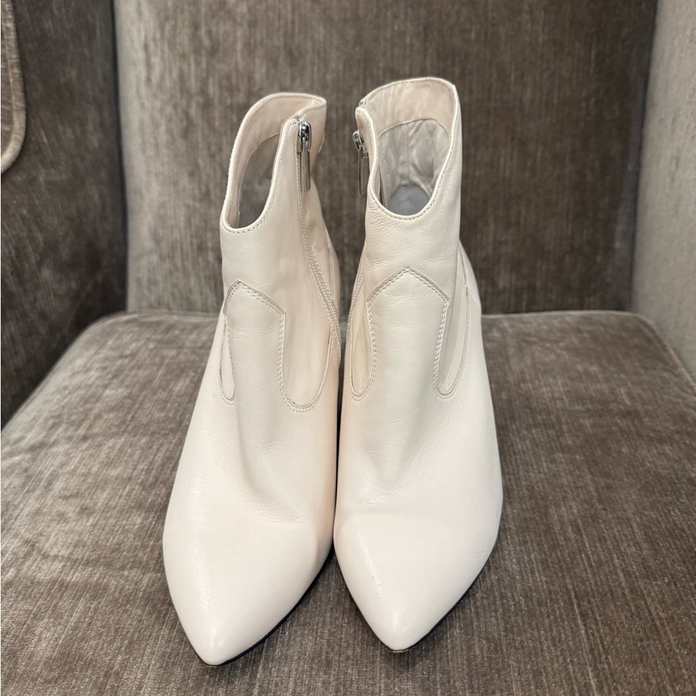 Vince Camuto Elegant White Ankle Boots